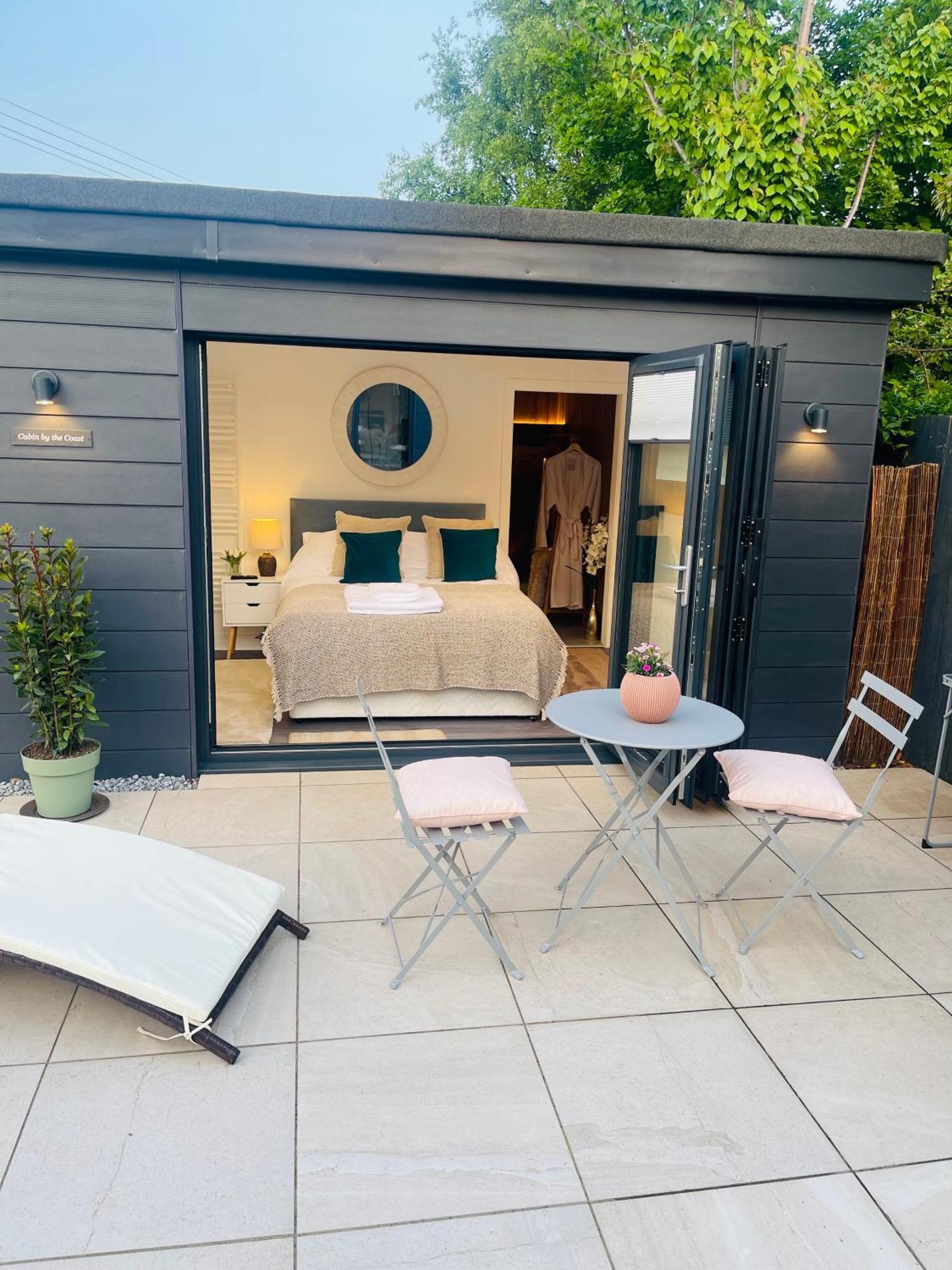 Cabin By The Coast Edinburgh Exterior photo
